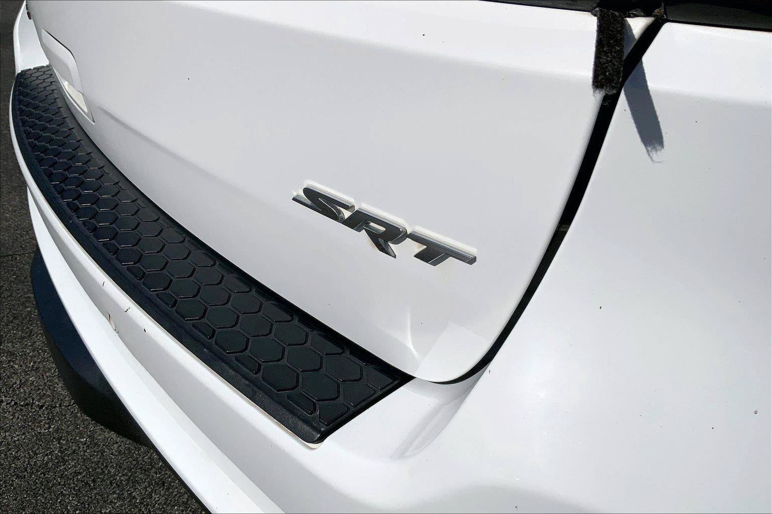 Used 2018 Dodge Durango SRT w/ SRT Interior Appearance Group AWD/4WD image 8