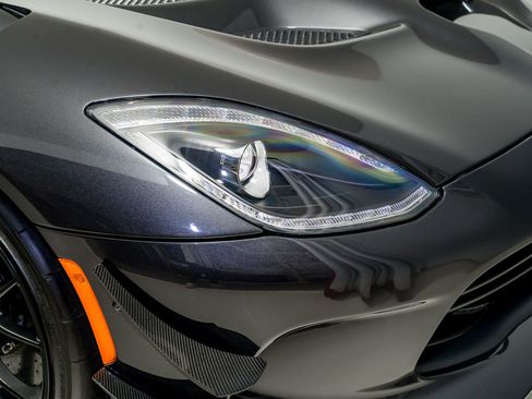Used 2016 Dodge Viper GTC w/ ACR Package RWD image 32
