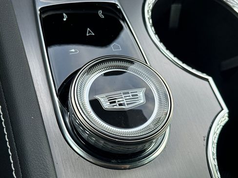 Used 2026 Cadillac Vistiq Sport w/ LPO, Floor Liner Package image 32