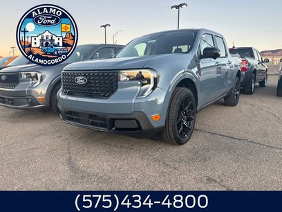 New 2026 Ford Maverick Lariat w/ Black Appearance Package