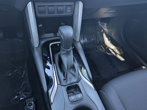 Used 2024 Toyota Corolla Cross LE w/ Moonroof Package image 26