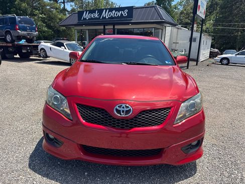 Used 2011 Toyota Camry SE w/ SE/XLE Extra-Value Pkg FWD image 19