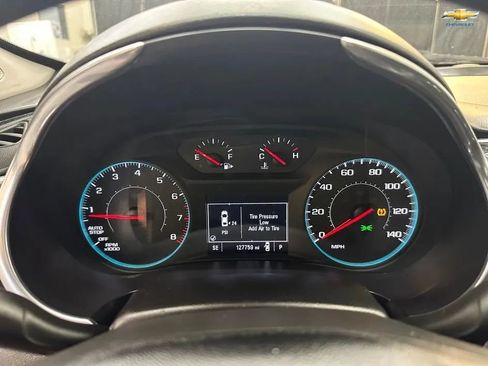 Used 2021 Chevrolet Malibu LT FWD image 14