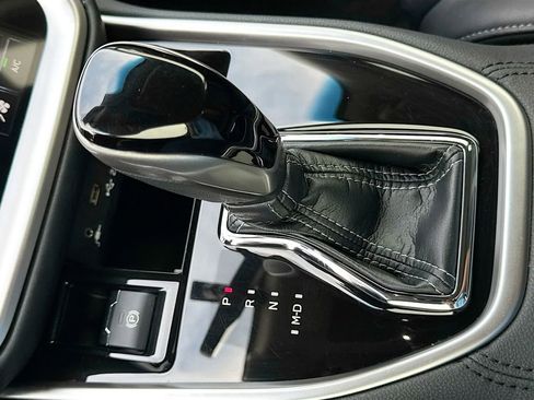 Used 2021 Subaru Outback Limited XT w/ Popular Package #2 image 20