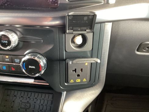 Used 2025 Ford F150 Platinum w/ Equipment Group 702A High AWD/4WD image 64