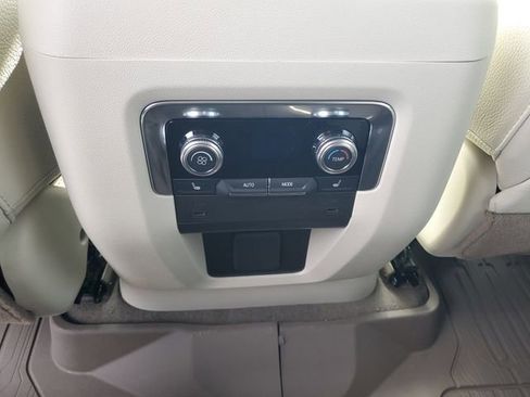 New 2026 GMC Yukon XL Denali w/ Sun & Power Step Package image 25