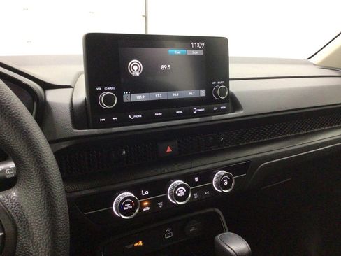 Used 2024 Honda CR-V LX image 11
