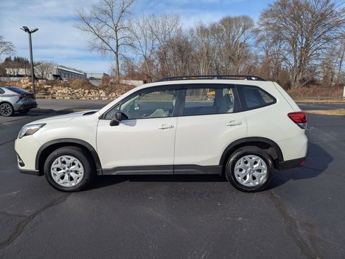 Certified 2023 Subaru Forester image 6