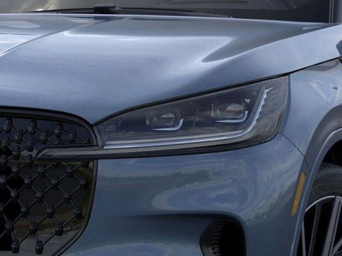 New 2026 Lincoln Aviator Black Label w/ Jet Appearance Package image 18