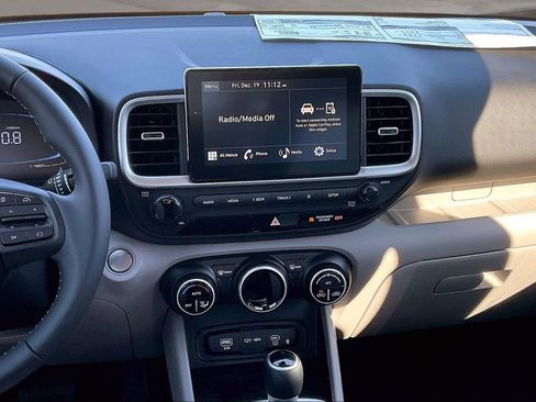 New 2026 Hyundai Venue SEL image 6