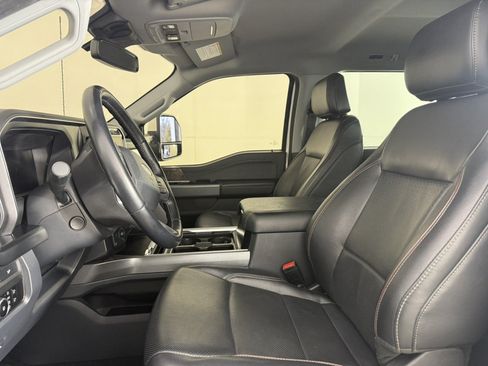 Used 2023 Ford F350 Lariat w/ FX4 Off-Road Package AWD/4WD image 15
