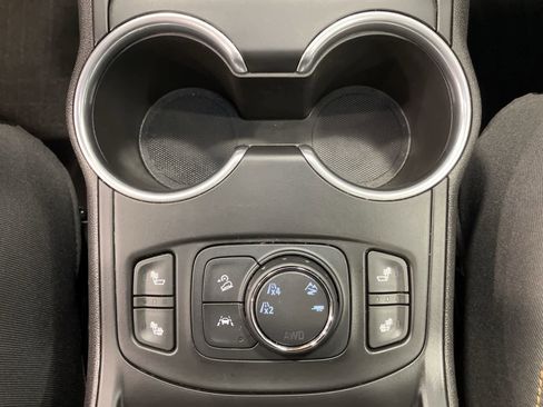 Used 2020 GMC Terrain SLT w/ Preferred Package image 20