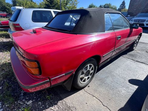 Used 1988 Toyota Celica GT FWD image 6