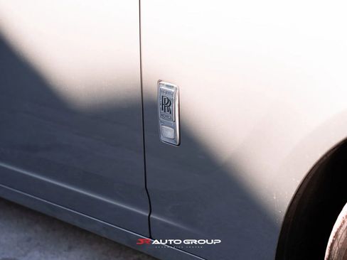 Used 2018 Rolls-Royce Ghost image 8