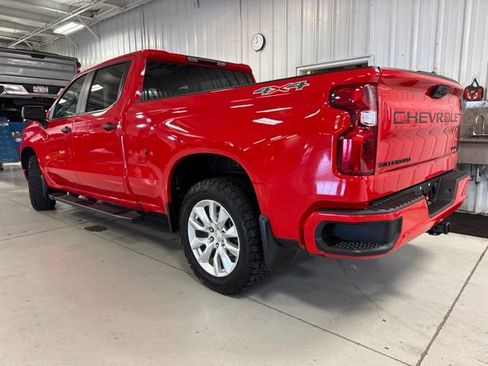 Used 2024 Chevrolet Silverado 1500 Custom w/ LPO, Dark Essentials Package AWD/4WD image 6