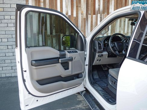 Used 2015 Ford F150 XLT w/ Equipment Group 302A Luxury AWD/4WD image 10