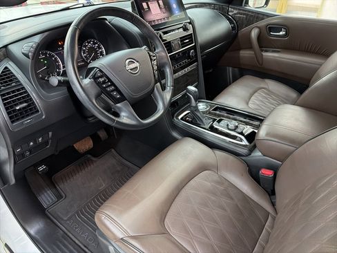 Used 2023 Nissan Armada Platinum w/ Captain's Chairs Package image 44