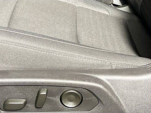 Used 2024 Chevrolet Silverado 1500 LT RWD image 15