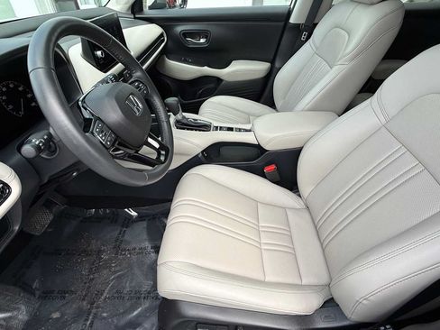 Used 2024 Honda HR-V EX-L image 14