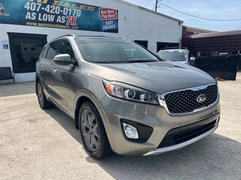 Used 2016 Kia Sorento SX FWD image 3
