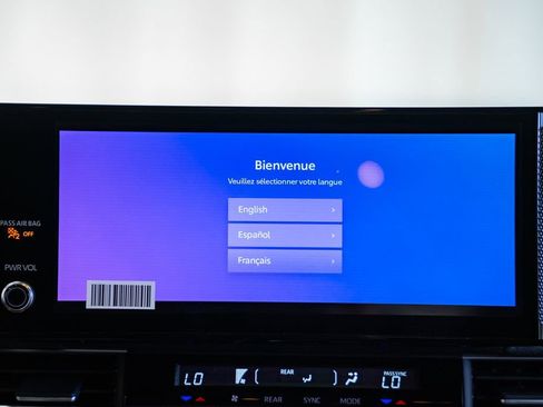 New 2026 Toyota Sienna Platinum image 23