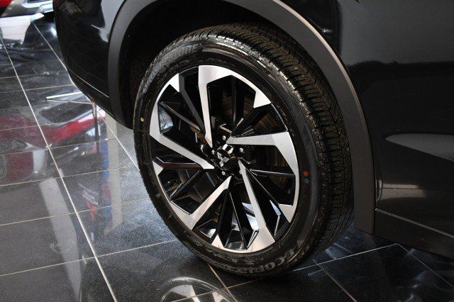 Used 2025 Mitsubishi Outlander SEL AWD/4WD image 46