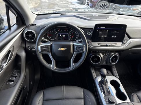 Used 2023 Chevrolet Blazer LT w/ Sound & Technology Package image 13