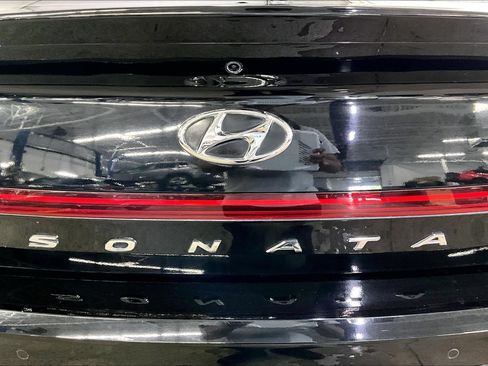 Used 2023 Hyundai Sonata Limited FWD image 30