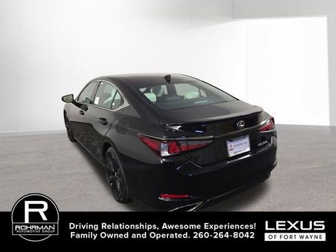 Used 2025 Lexus ES 350 F Sport image 10