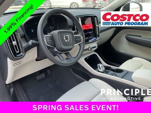 New 2026 Volvo XC40 B5 Plus w/ Protection Package Premier AWD/4WD image 27