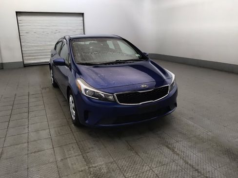 Used 2018 Kia Forte LX w/ LX Rear Camera Package FWD image 14