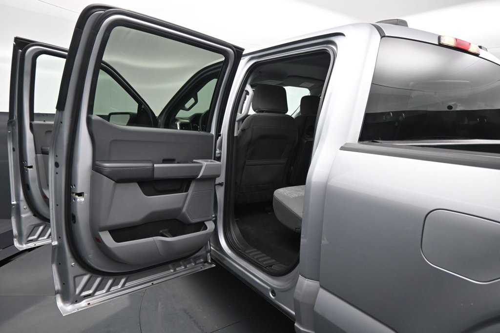 Used 2022 Ford F150 XLT w/ Trailer Tow Package AWD/4WD image 14