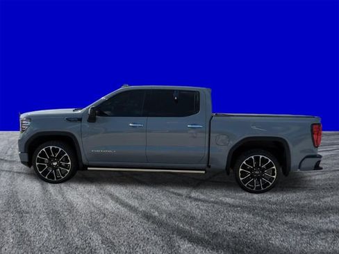 Used 2025 GMC Sierra 1500 Denali Ultimate image 7