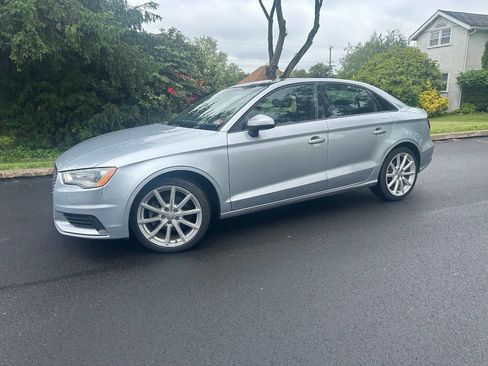 Used 2015 Audi A3 1.8T Premium w/ Audi MMI Navigation Plus FWD image 4
