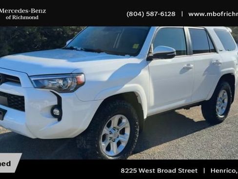 Used 2022 Toyota 4Runner SR5 Premium w/ Moonroof Package image 6