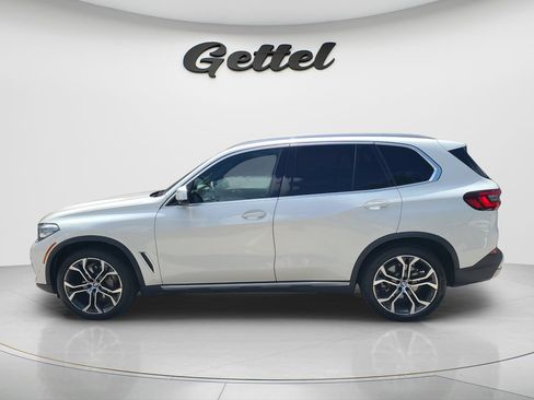 Used 2022 BMW X5 sDrive40i w/ Premium Package RWD image 14