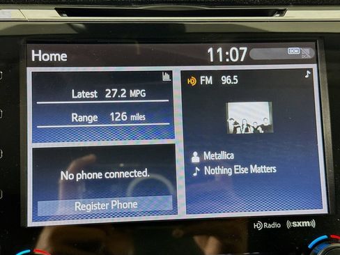 Used 2019 Toyota Camry XLE FWD image 18