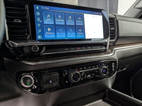 Used 2025 Chevrolet Silverado 2500 LT image 23