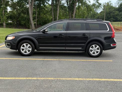 Used 2013 Volvo XC70 3.2 AWD/4WD image 7