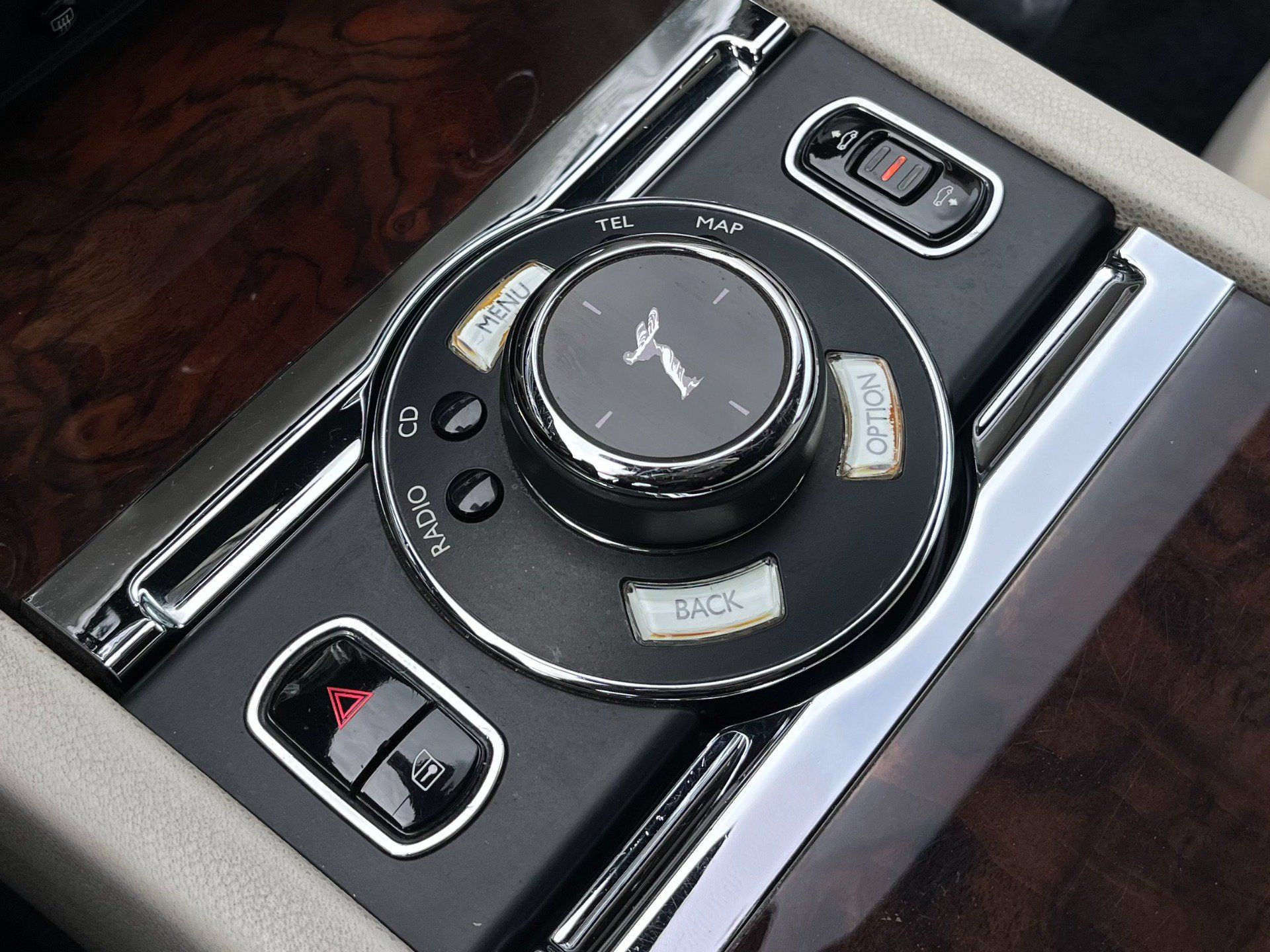 Used 2016 Rolls-Royce Wraith RWD image 42