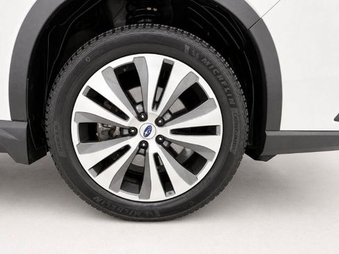 Used 2019 Subaru Ascent Premium AWD/4WD image 37