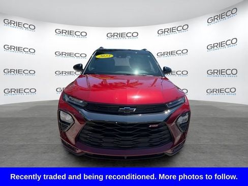 Used 2023 Chevrolet TrailBlazer RS w/ Technology Package FWD image 2