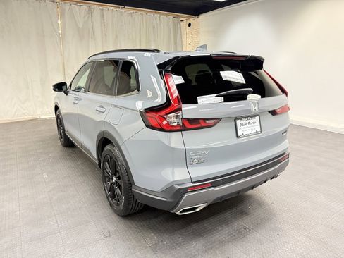 Used 2024 Honda CR-V Sport Touring image 3