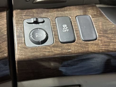 Used 2012 Acura MDX w/ Technology & Entertainment AWD/4WD image 19