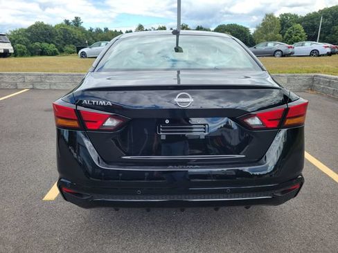 New 2026 Nissan Altima 2.5 SV FWD image 4