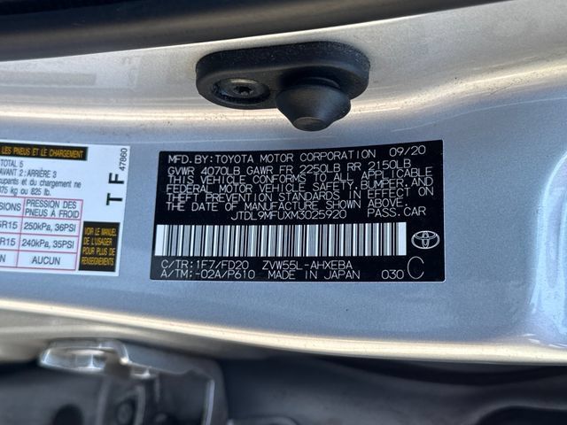 Certified 2021 Toyota Prius LE AWD/4WD image 24