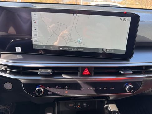 New 2026 Kia Sorento EX image 25