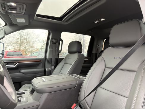 New 2026 GMC Sierra 3500 Denali w/ Technology Package image 27