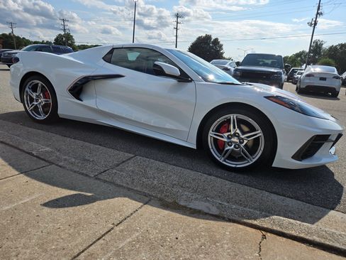 Used 2024 Chevrolet Corvette Stingray Premium Conv w/ 3LT RWD image 27