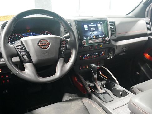 Used 2023 Nissan Frontier PRO-4X w/ Pro Convenience Package image 13
